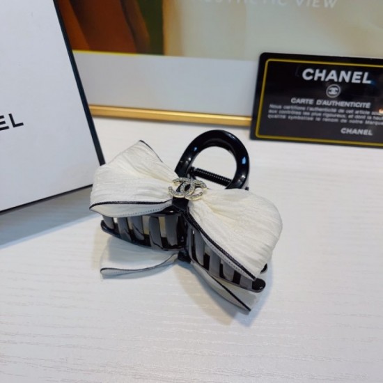 Finishing in a sexy style hair ornament 2023SS CHANEL Chanel Finishing in a sexy style hair ornament 2023SS CHANEL Chanel